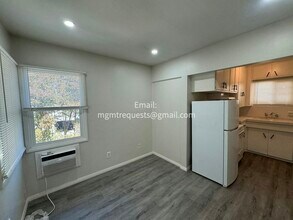 Building Photo - 4228 Tenth St