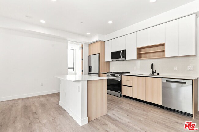 Foto del edificio - 11013 Hartsook St