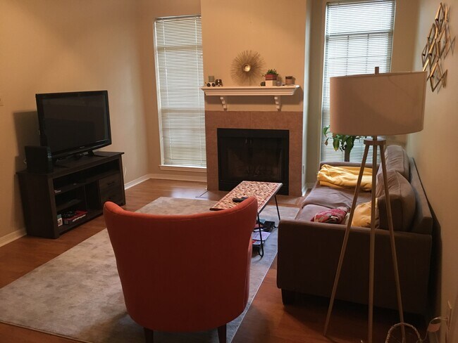 Foto del edificio - 4206 Speedway