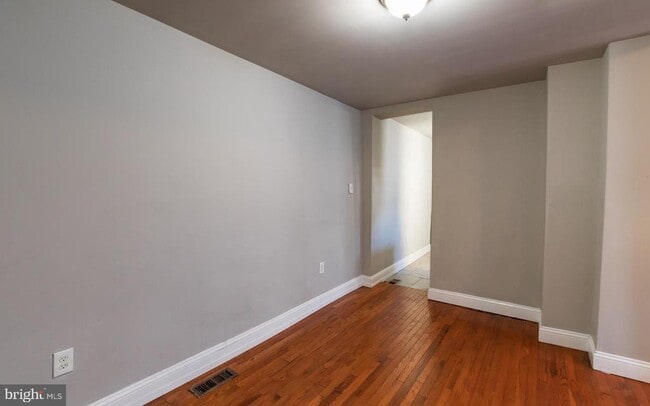 Building Photo - 1727 N Marston St