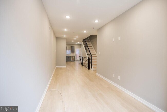 Foto del edificio - 2428 Jasper St