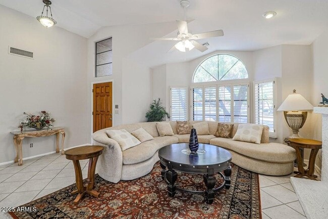 Foto del edificio - 15629 N 51st St