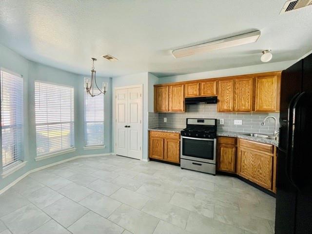 Building Photo - 3734 Wingate Park Dr