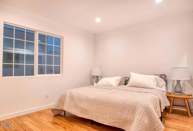 Foto del edificio - 2333 1/2 Langdale Avenue, Los Angeles, CA 90041 - 3 BR 3 BA townhouse