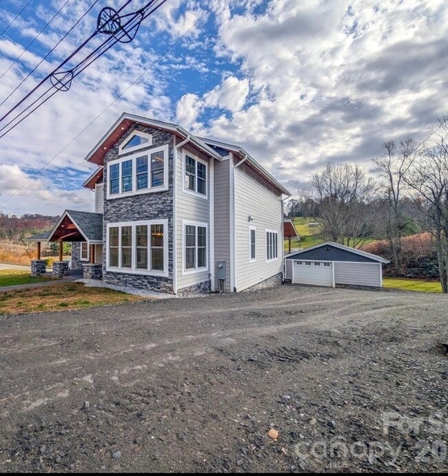 Building Photo - 7854-719e US-19E