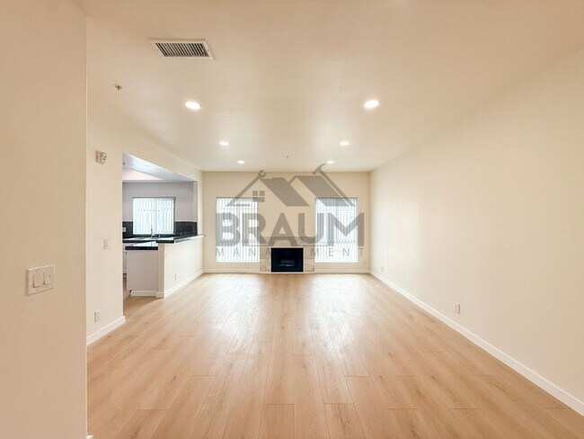 Foto del edificio - 11035 Moorpark St