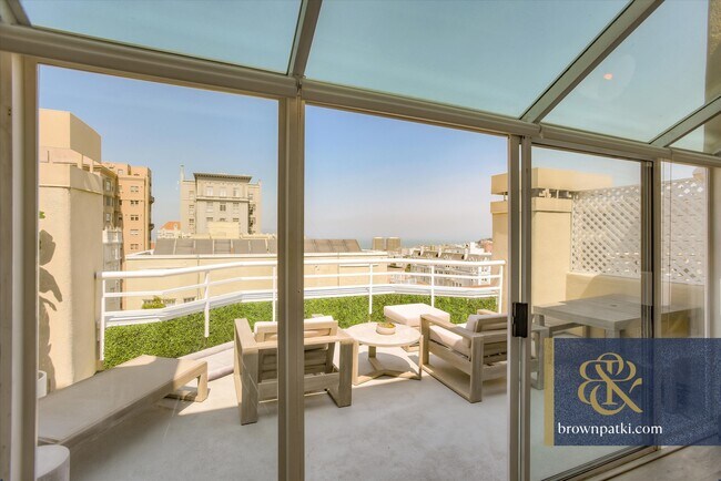 Foto del edificio - 2016 Pacific Ave