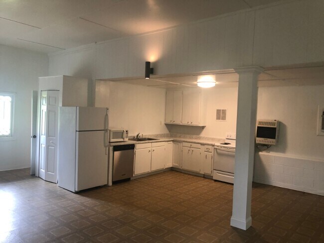 Foto del edificio - 165 Five Ponds Ln