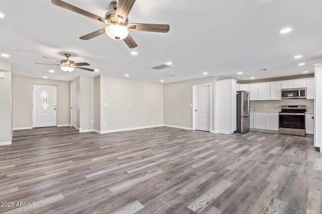 Foto del edificio - 4220 W State Ave