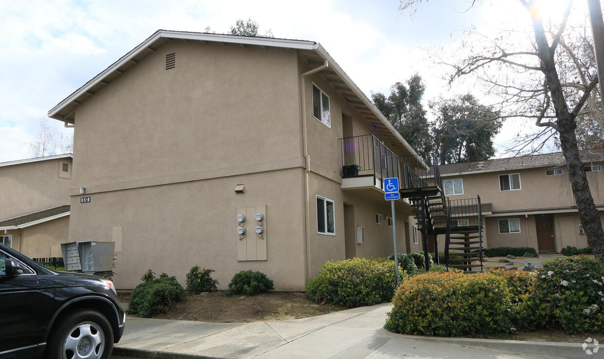 Foto del edificio - Sierra Hills