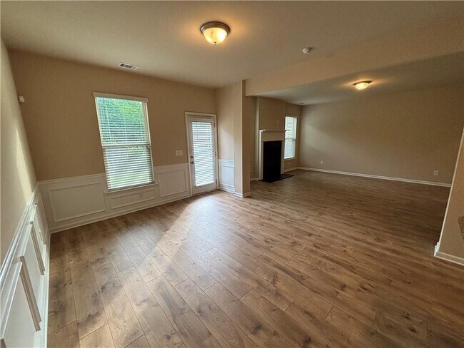Building Photo - 5604 Berney Cir