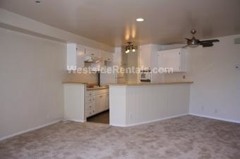 Primary Photo - 2260 N Cahuenga Blvd