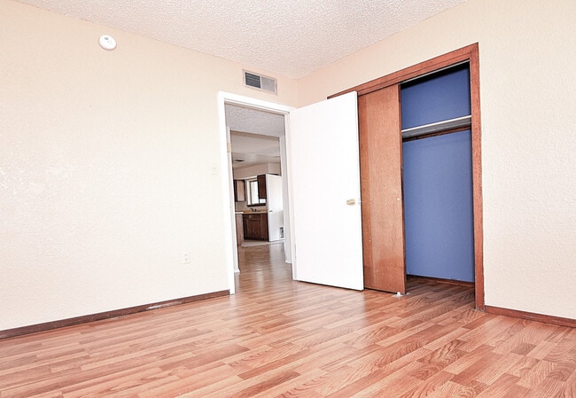 Building Photo - 11473 Jim Ferriell Dr