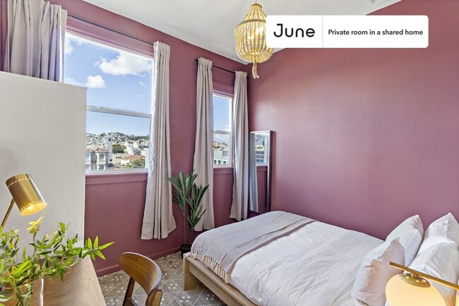 Room in Shared 4 bed/1.5 bath home - Room in Shared 4 bed/1.5 bath home