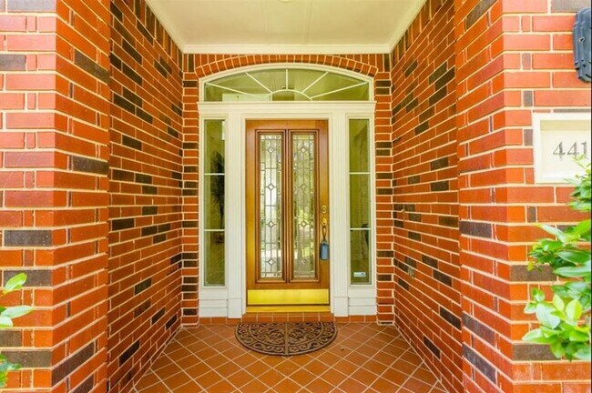 Foto del edificio - 4415 Greystone Way