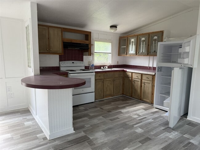 Building Photo - 16926 W Hammon