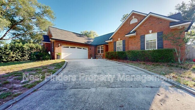 Building Photo - 3201 Carmel Rd