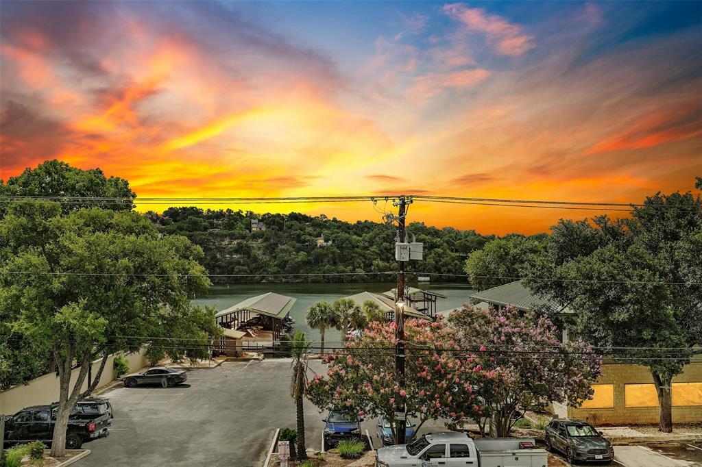 Foto principal - 2226 Westlake Dr