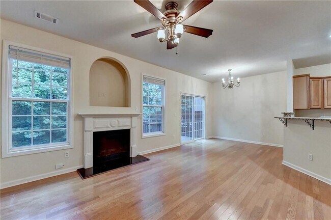 Building Photo - 1641 Tailmore Ln NW