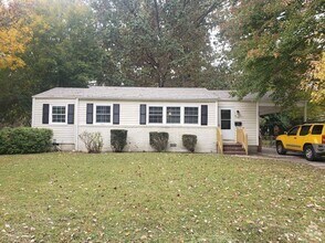Building Photo - 110 Linbrook Dr