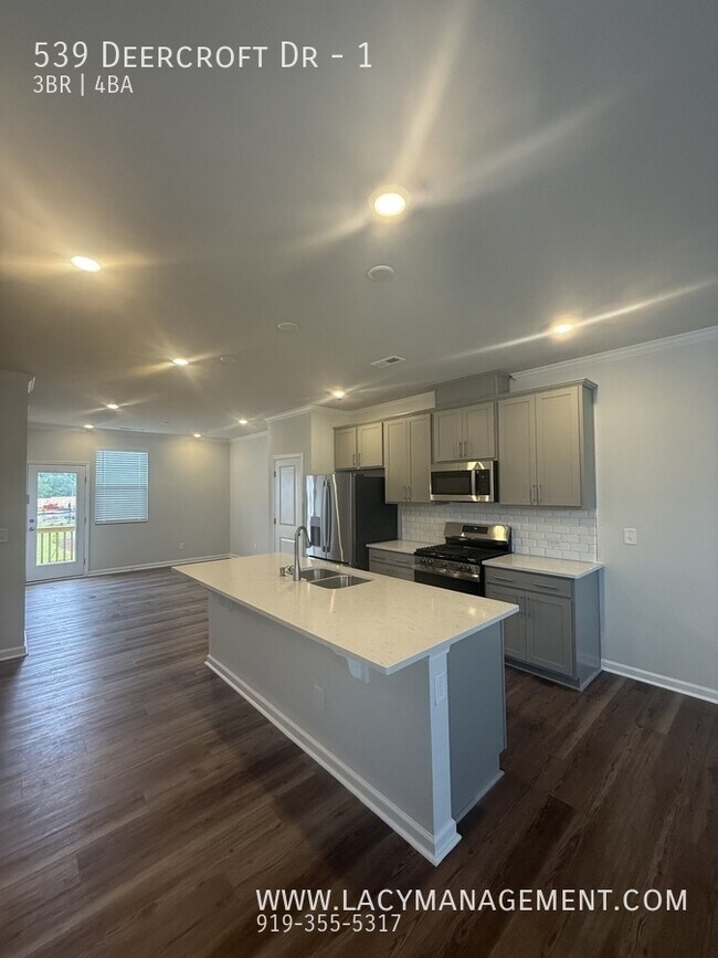 Foto del edificio - 539 Deercroft Dr
