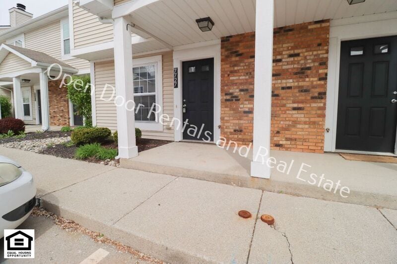 Primary Photo - 7727 E State Blvd
