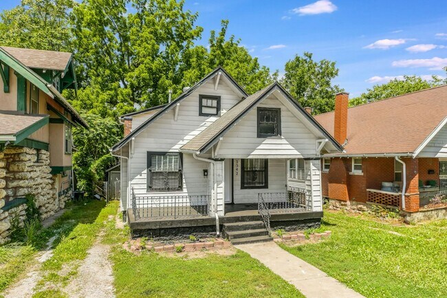 Foto del edificio - 3542 College Ave