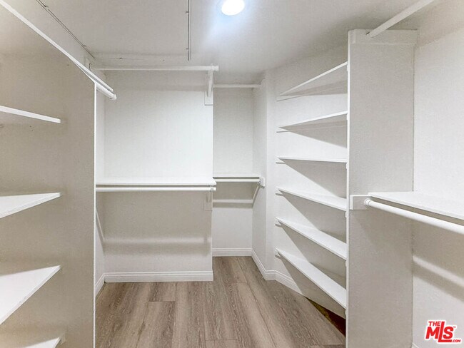 Foto del edificio - 3003 3rd St