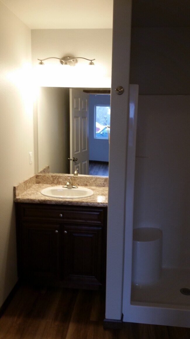 814 N Custer St, Sheridan, WY 82801 Townhome Rentals in Sheridan WY