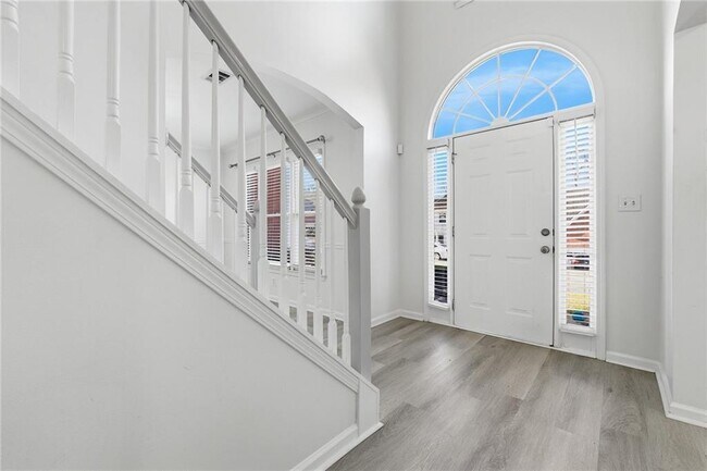 Foto del edificio - 1150 River Overlook Dr NW