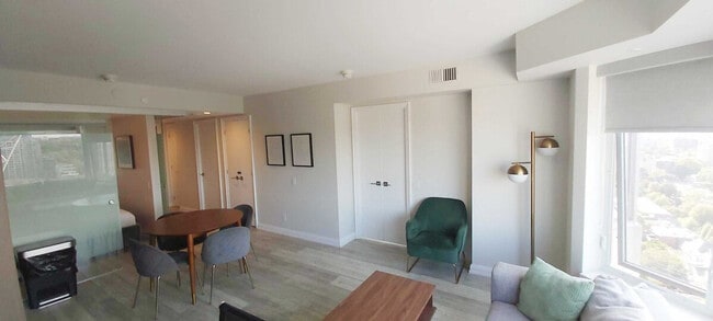 Building Photo - 158 Cumberland St