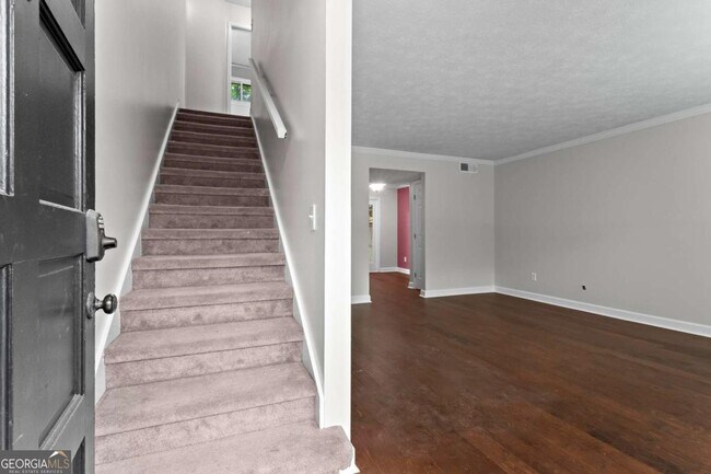 Foto del edificio - 120 Biscayne Dr NW