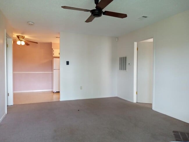 Building Photo - 2 bedroom in Baton Rouge LA 70820