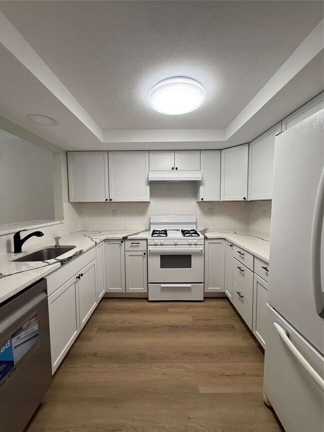 Foto del edificio - 139 Prospect Ave