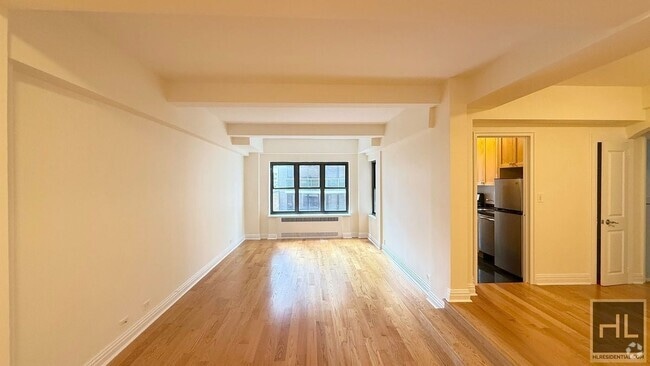 Building Photo - EAST 56 STREET