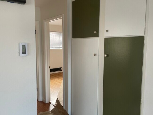 Building Photo - 360 San Felipe Ave