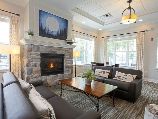 Clubhouse - Waters Edge