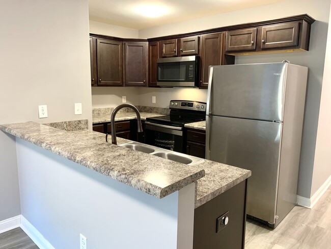 Foto del edificio - 1728 Manning Dr