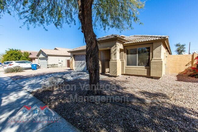 Foto del edificio - 22352 E Vía Del Palo