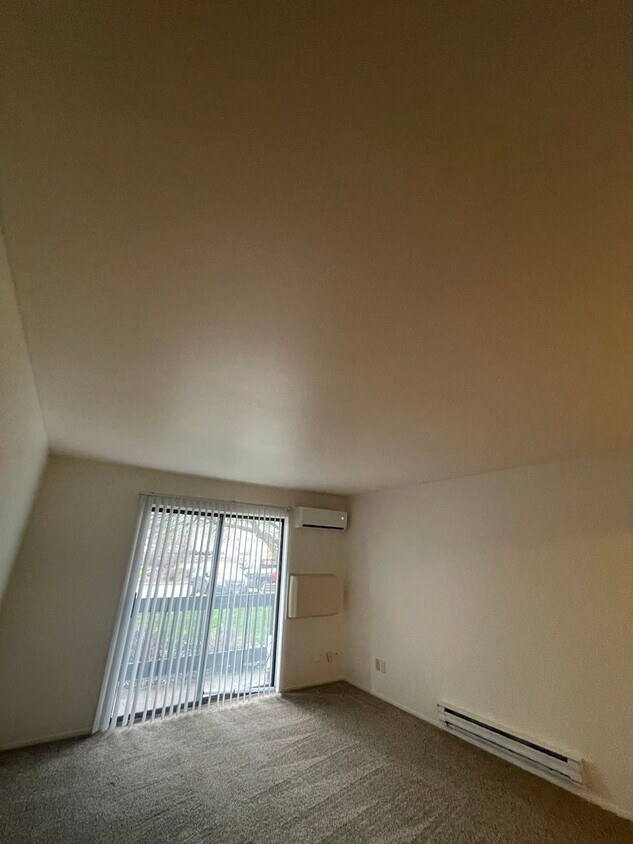 Foto principal - Sycamore Greens Apartments - Apply Today.