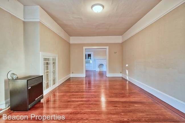Building Photo - 3566 Dimond Ave