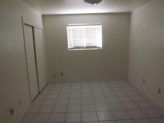 Building Photo - 3 Bedroom Phx. Home