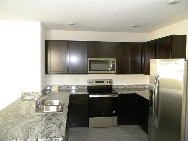 Foto del edificio - 34274 Jasper Stone Dr