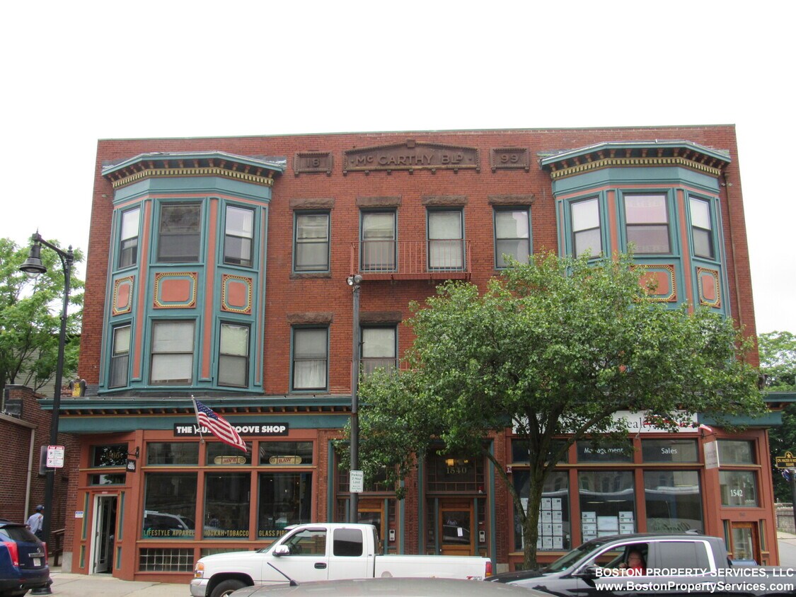 Primary Photo - 1540 Tremont St