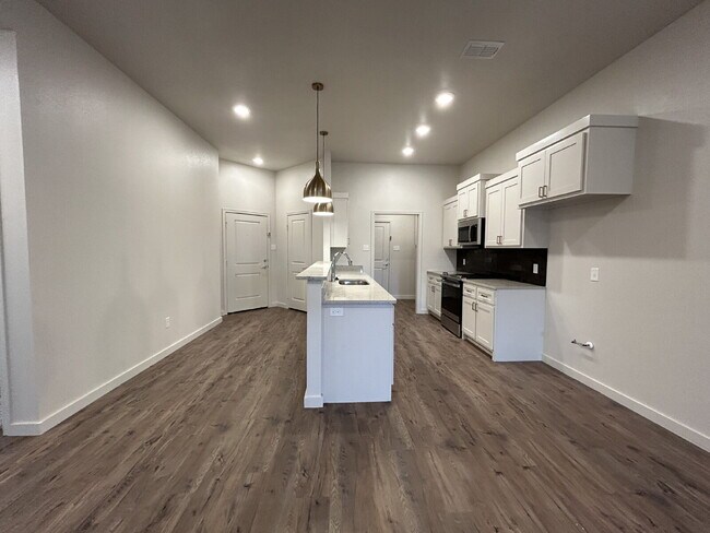 Foto del edificio - Brand New Duplex in Frenship East!