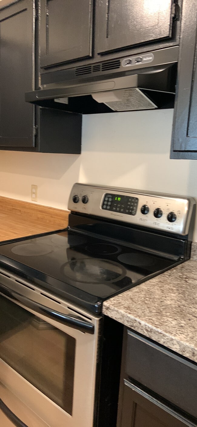 Cocina - 14704 E 2nd Ave