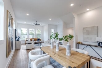 Building Photo - 3415 Yellowstone Blvd