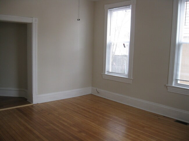 Photo - 110/112 W 34th St Apartment