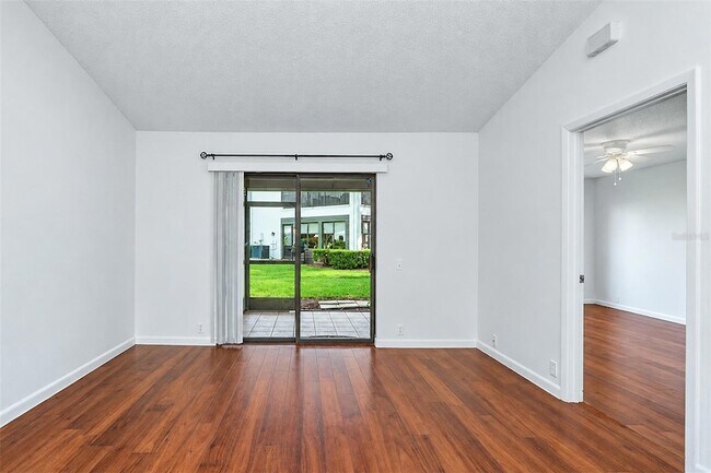Foto del edificio - 1817 Cypress Trace Dr