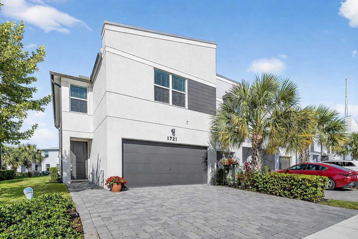 Building Photo - 1721 Lindley St